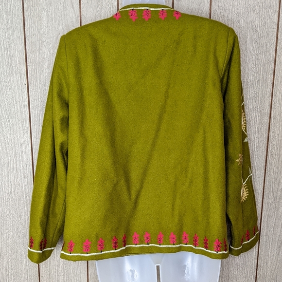 Vintage Wool Blend Embroidered Coat Large Terry K Floral Green Red - Picture 3 of 16